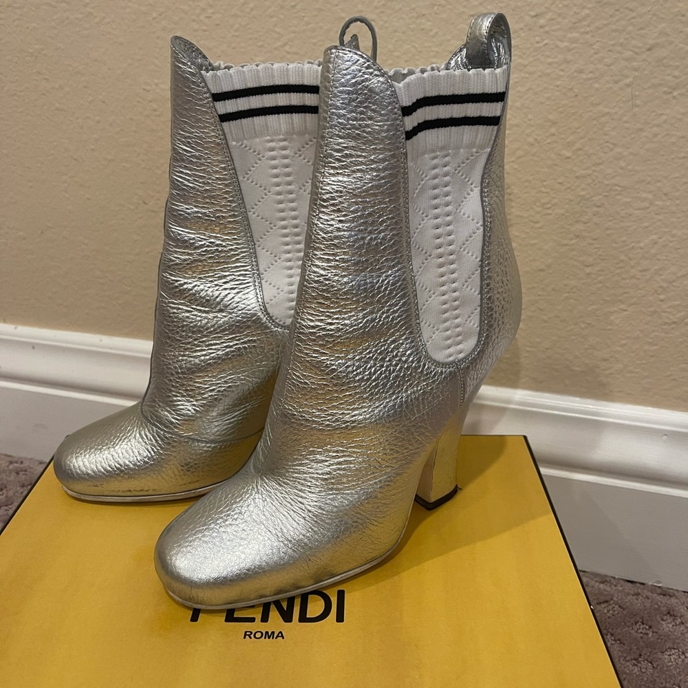 Fendi Silver Marie Antoinette Grained Boots/Booties